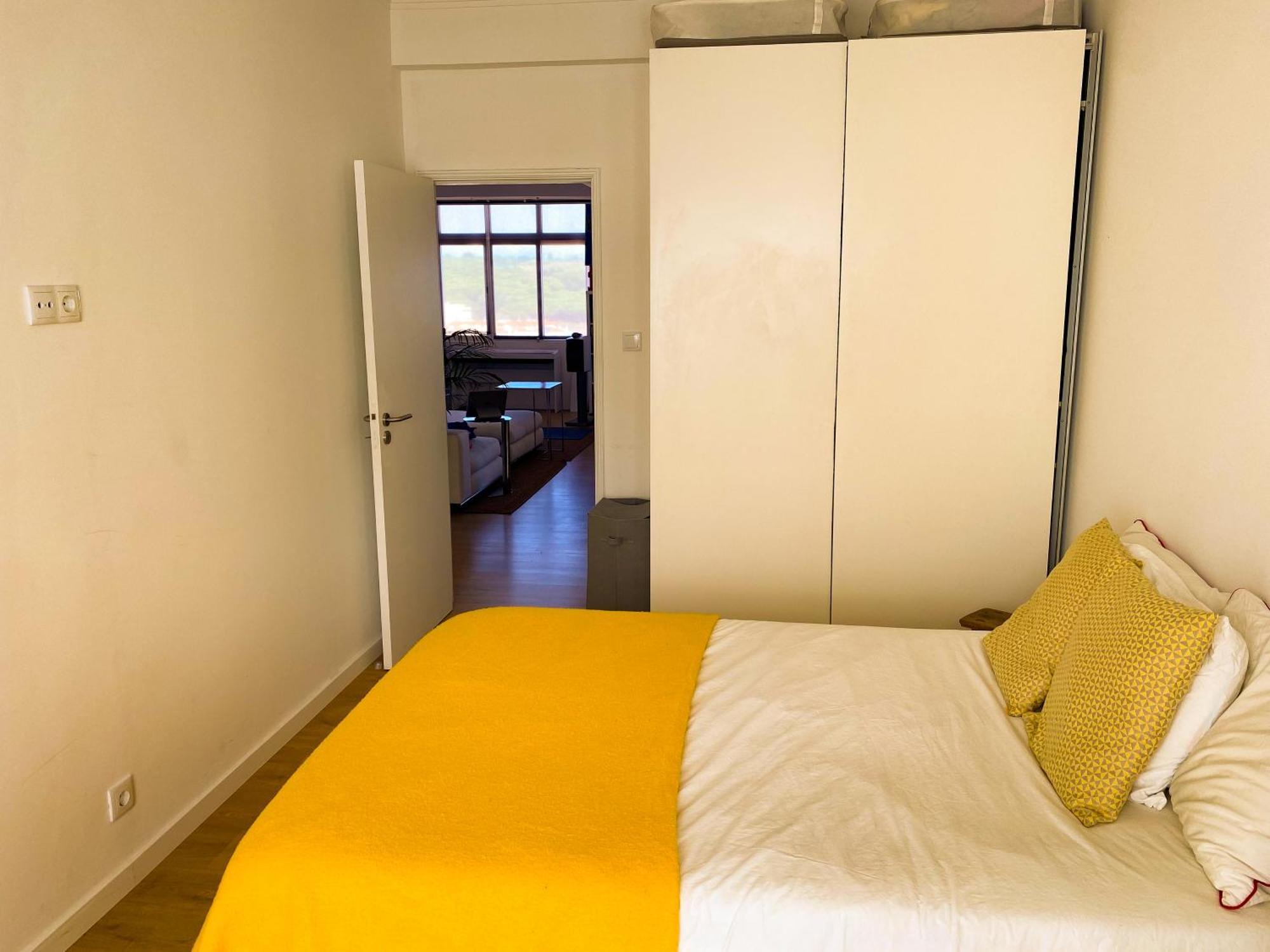 Ideally Located With Perfect Views Algés Exterior foto